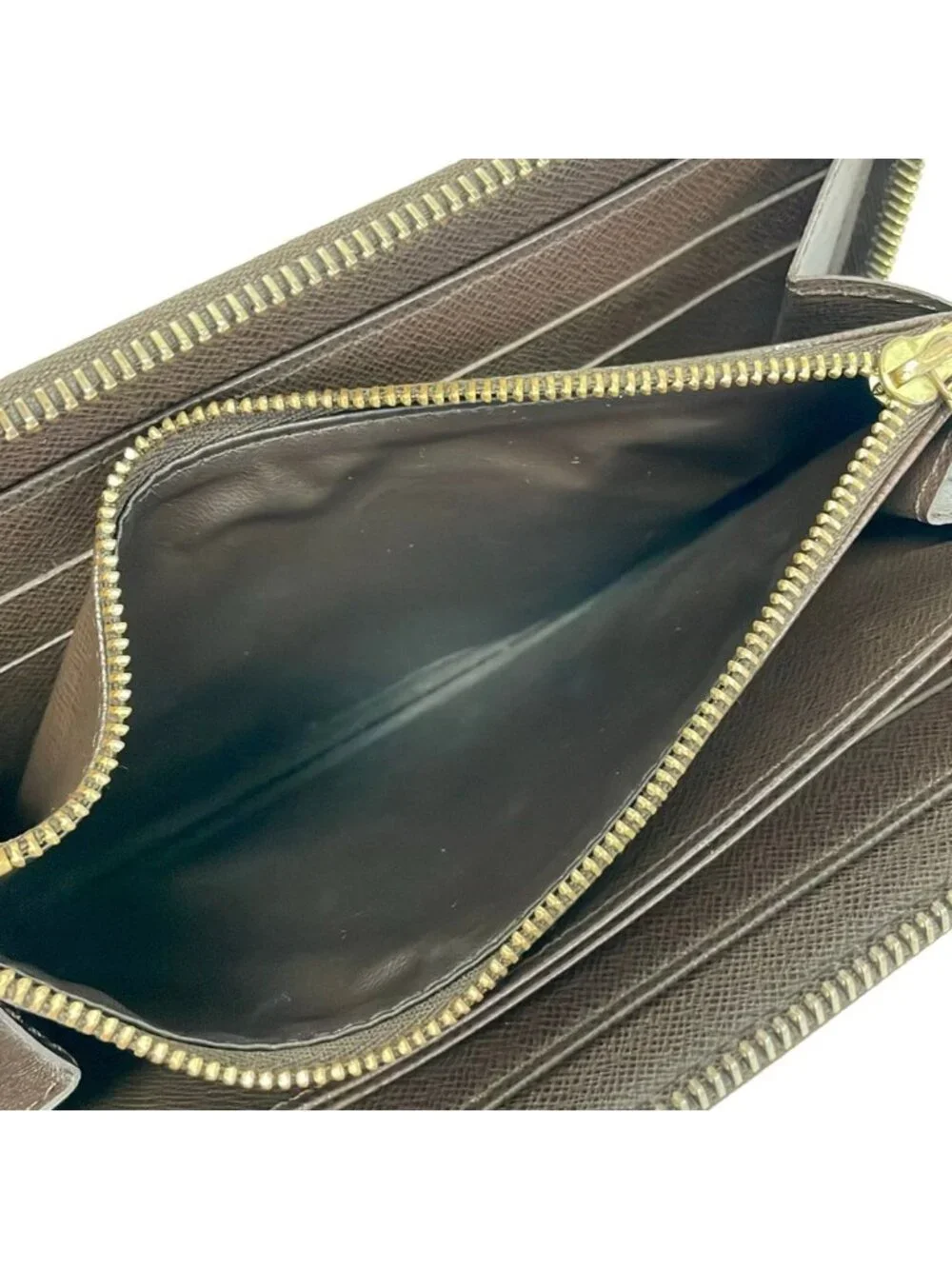 Louis Vuitton category wallet